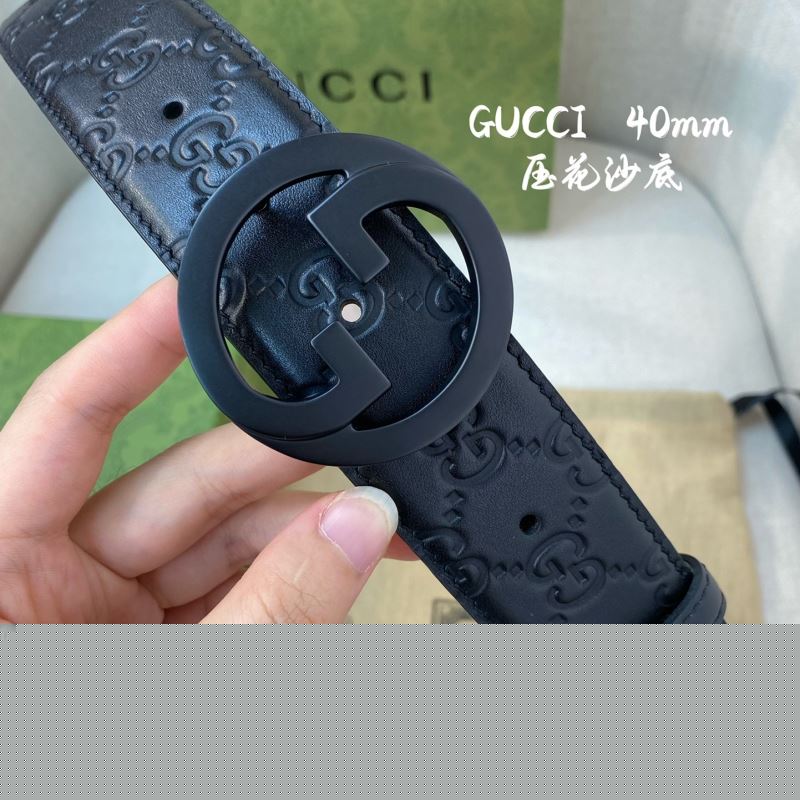 G*u*i belts